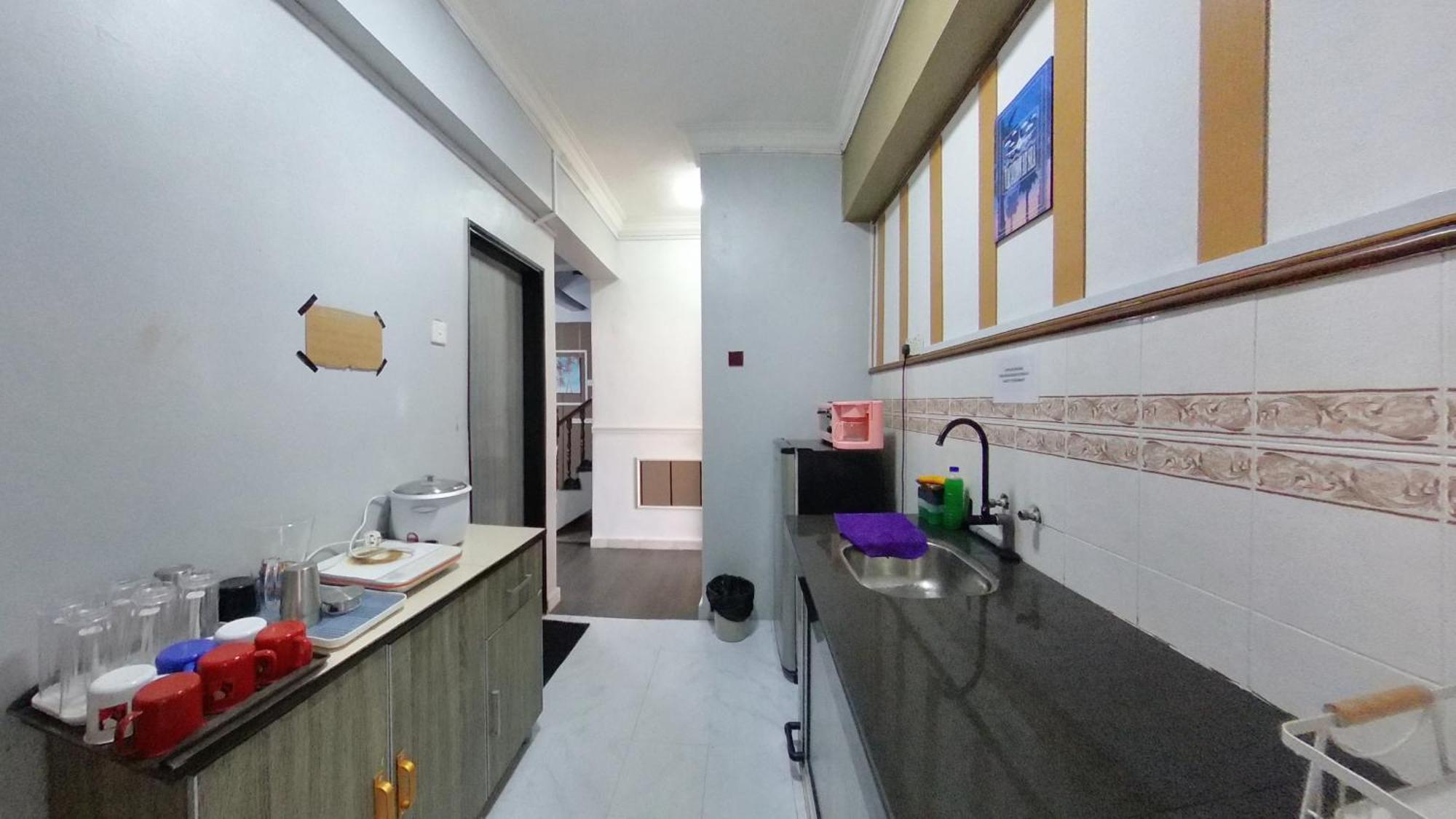 13Pax Glory Executive Suite, Doorstep Beach, Pool, Bbq, Wifi, 50